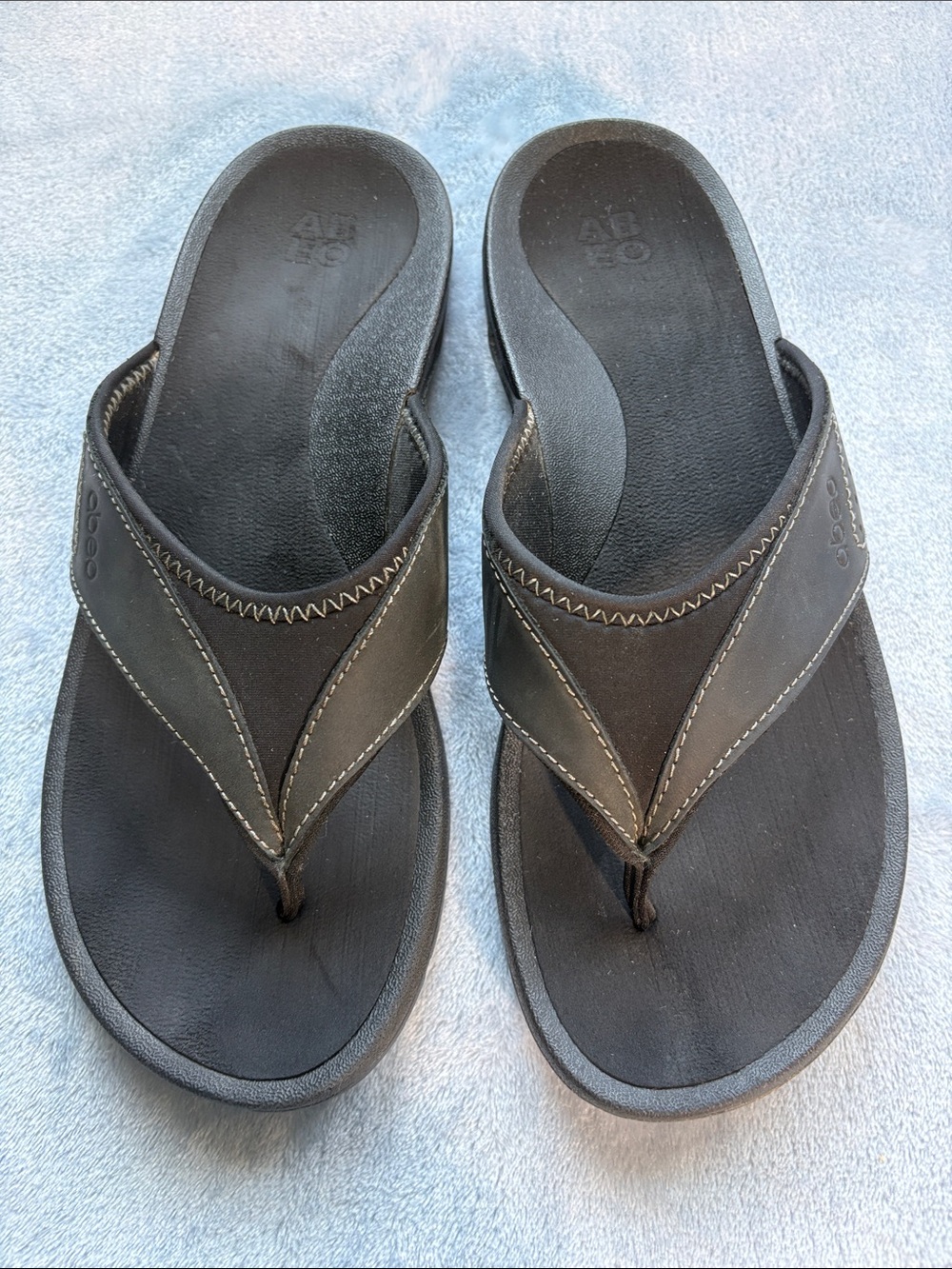 Abeo Women's Balboa Black Flip-Flop Sandals - Picture 7 of 11